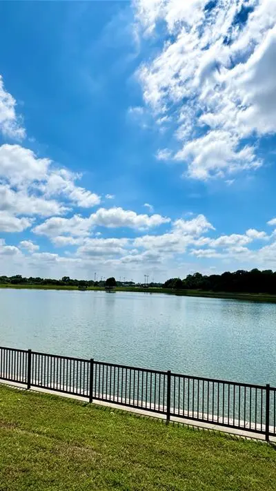 634 Glen Lakes Drive, Coppell TX 75019 - Photo 2