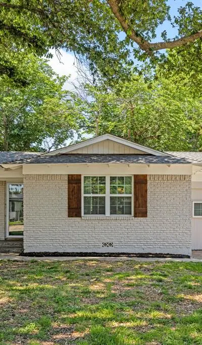 2125 Elton Road, Haltom City TX 76117