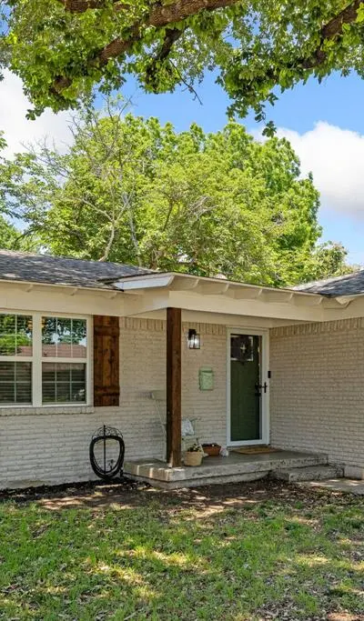 2125 Elton Road, Haltom City TX 76117 - Photo 2