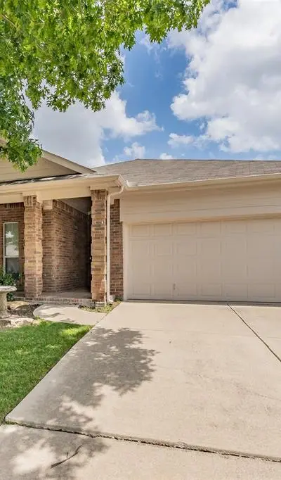 3217 Florian Lane, Fort Worth TX 76108 - Photo 2