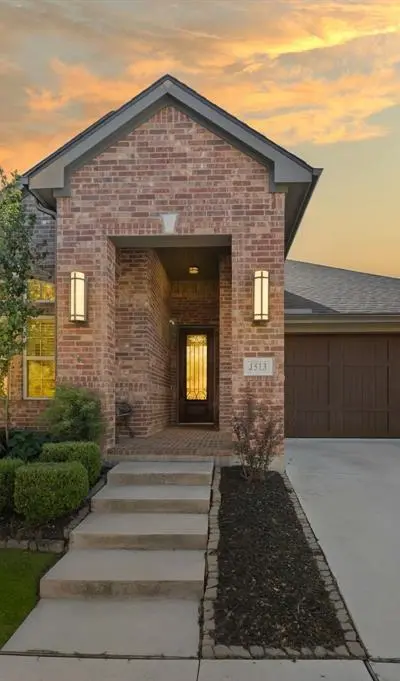 1513 8th Street, Argyle TX 76226