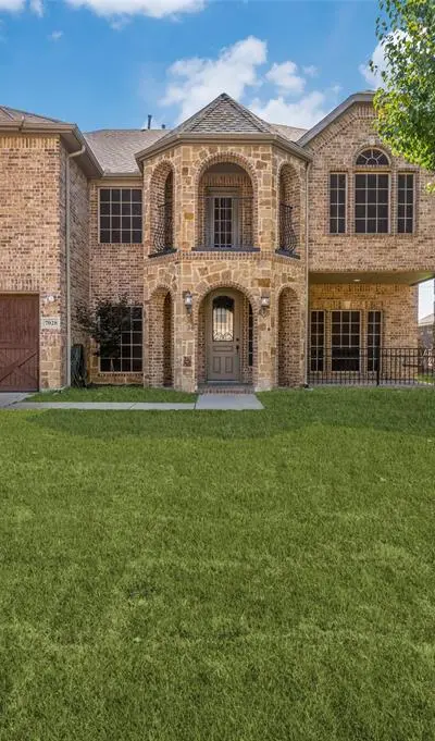 7028 Playa, Grand Prairie TX 75054