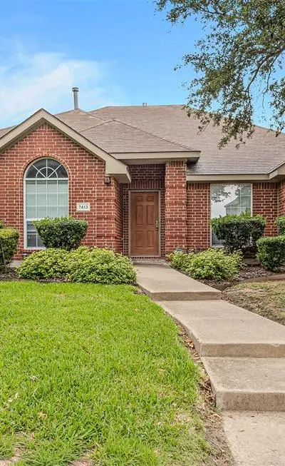 7413 Providence Drive, Rowlett TX 75089