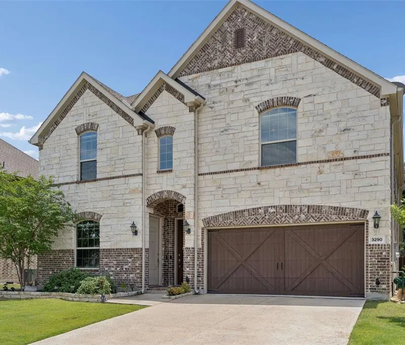3290 Brookglen Drive, Lewisville TX 75010