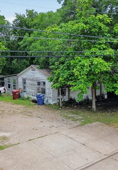 817 Main Street, Farmersville TX 75442