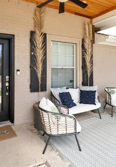 3036 Caballero Circle, Dallas TX 75236 - Photo 2