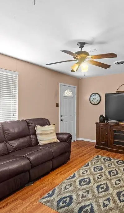 2022 Jerry Avenue, Denison TX 75020 - Photo 5