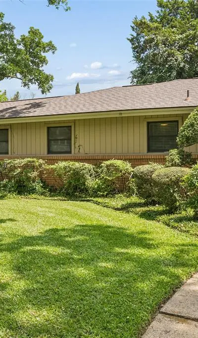 1637 Hendrix Drive, Irving TX 75061 - Photo 3