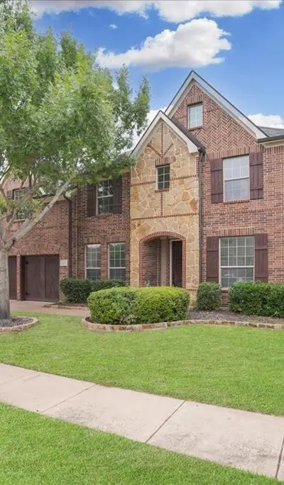 2407 Laguna Lane, Arlington TX 76012 - Photo 4