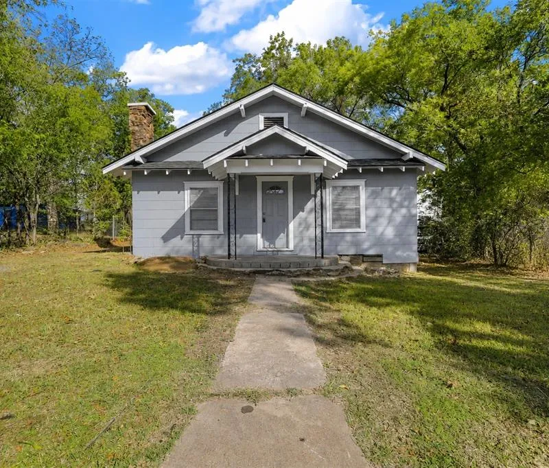 509 E Heron, Denison TX 75021