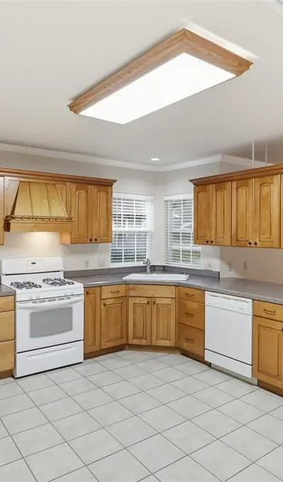 321 S Main Street, Irving TX 75060 - Photo 5