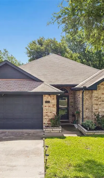 2017 Kenny Court, Lewisville TX 75067