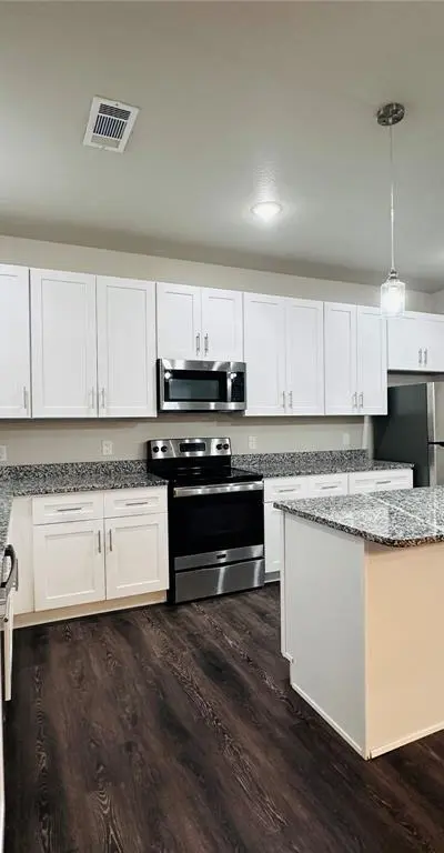 2415 San Gabriel Drive, Granbury TX 76048 - Photo 5