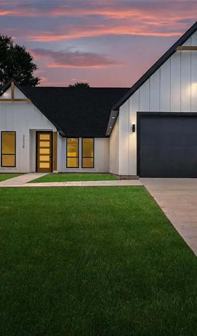 2638 Durham Road, Dallas TX 75241