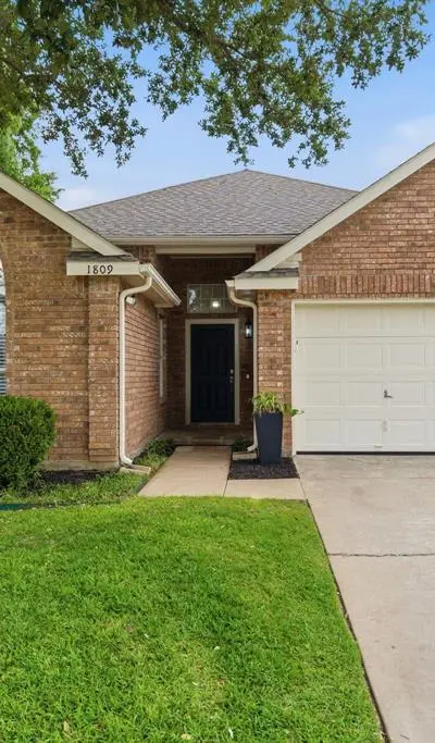 1809 Armstrong Drive, Flower Mound TX 75028