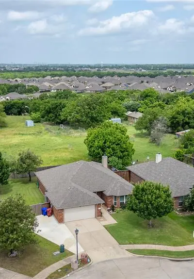 917 Zoe Street, Royse City TX 75189 - Photo 4