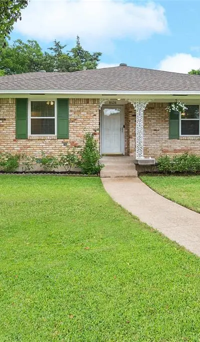 8426 Baumgarten Drive, Dallas TX 75228