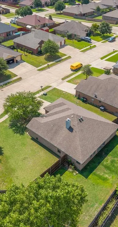 604 W Sheila Circle, Joshua TX 76058 - Photo 2