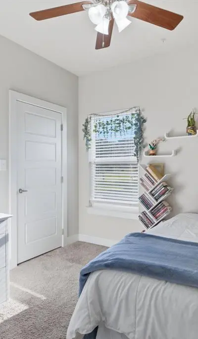 824 E Northside Drive, Pilot Point TX 76258
