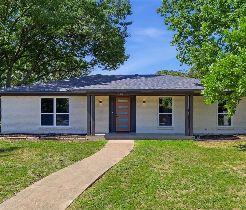 419 Summit Drive, Richardson TX 75081