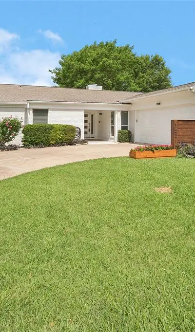 15515 Leavalley Circle, Dallas TX 75248