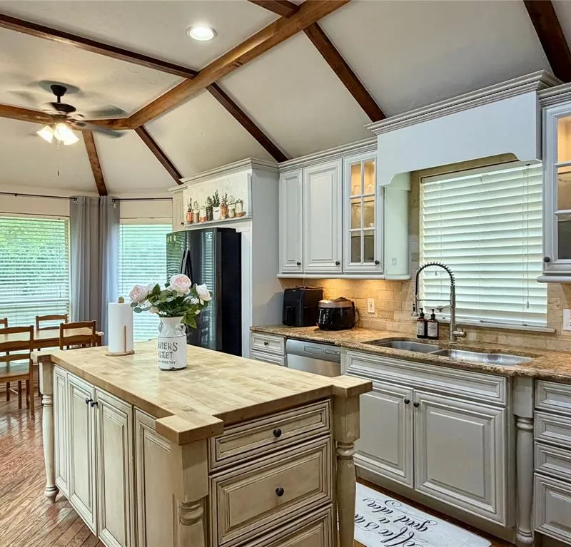 6822 Highland Crest Lane, Sachse TX 75048