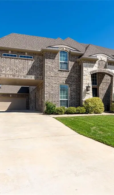 508 Tennington Lane, Shady Shores TX 76208