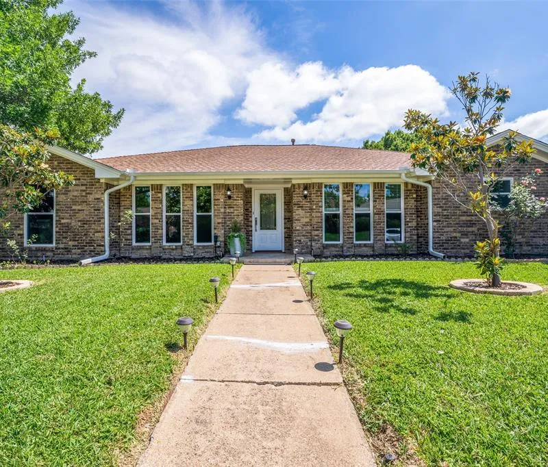 2620 Downing Drive, Plano TX 75023