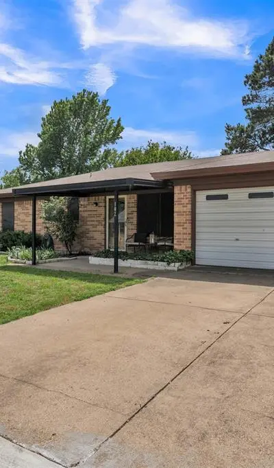 102 Thomas Street, Joshua TX 76058 - Photo 2
