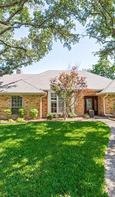 7822 Glenneagle Drive, Dallas TX 75248