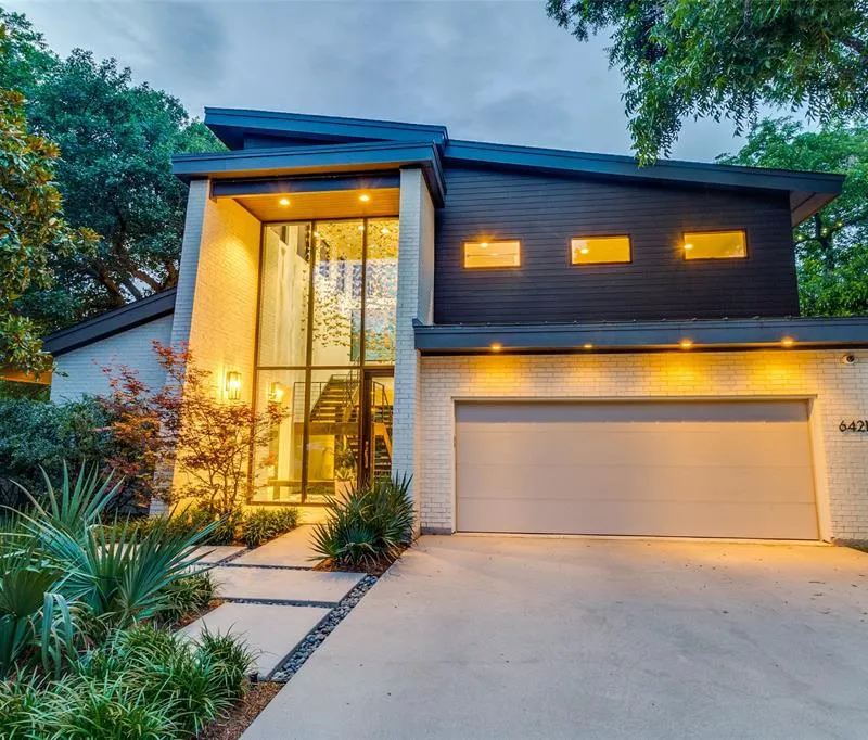 6421 Blanch Circle, Dallas TX 75214