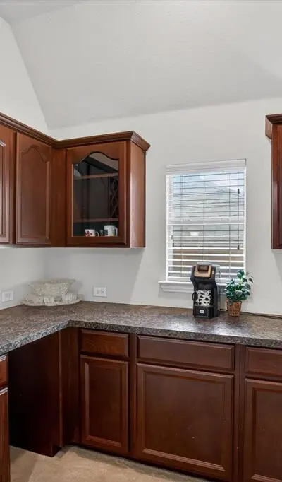 6601 Vintage Drive, Arlington TX 76001