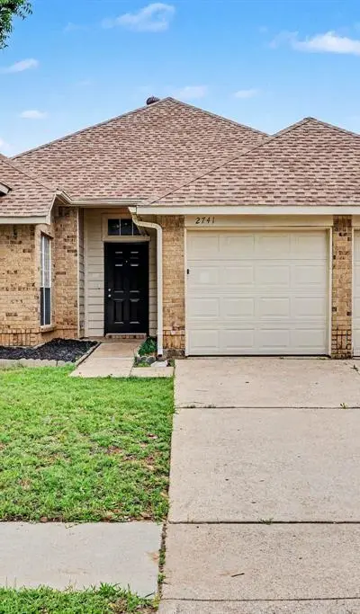 2741 Salado Trail, Fort Worth TX 76118