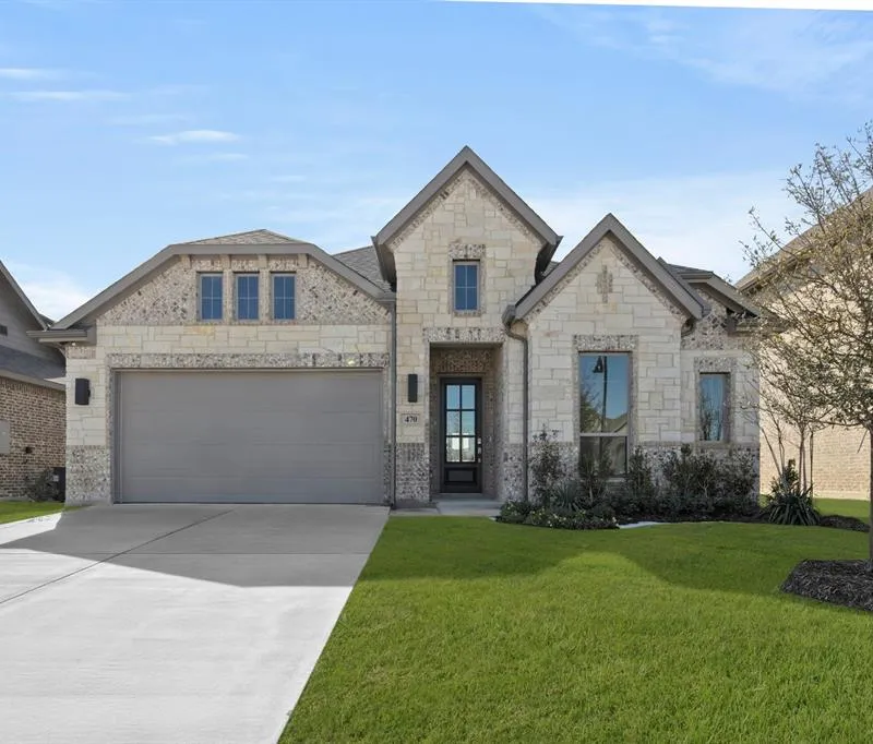 470 Red Maple Road, Waxahachie TX 75165