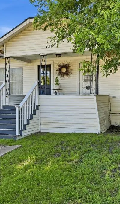 754 N Main Drive, Van Alstyne TX 75495