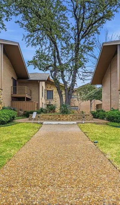 11400 Park Central Place # C, Dallas TX 75230