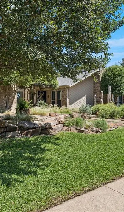 7623 Kevin Drive, Dallas TX 75248 - Photo 3