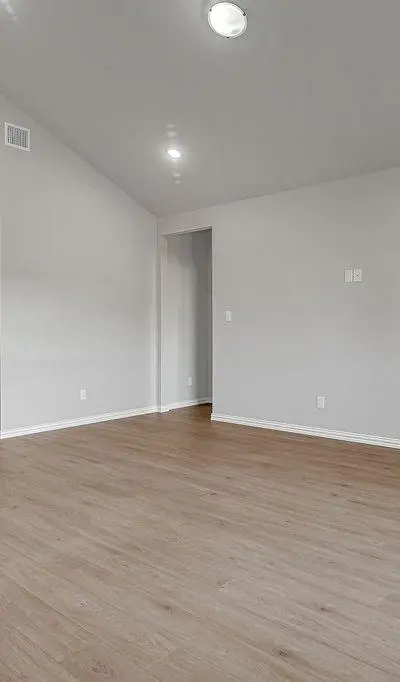 2711 Finley Street, Fort Worth TX 76111 - Photo 5