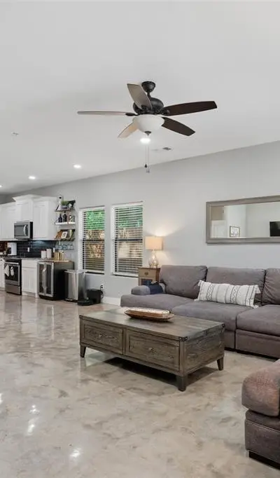 512 W Locust Street, Whitewright TX 75491 - Photo 4