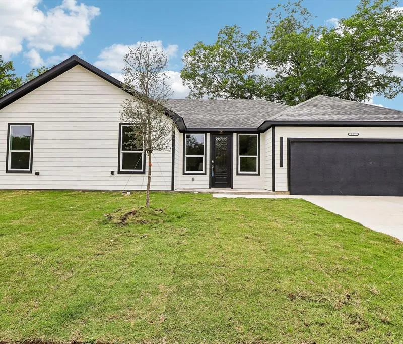 827 Powell Circle, Mesquite TX 75149