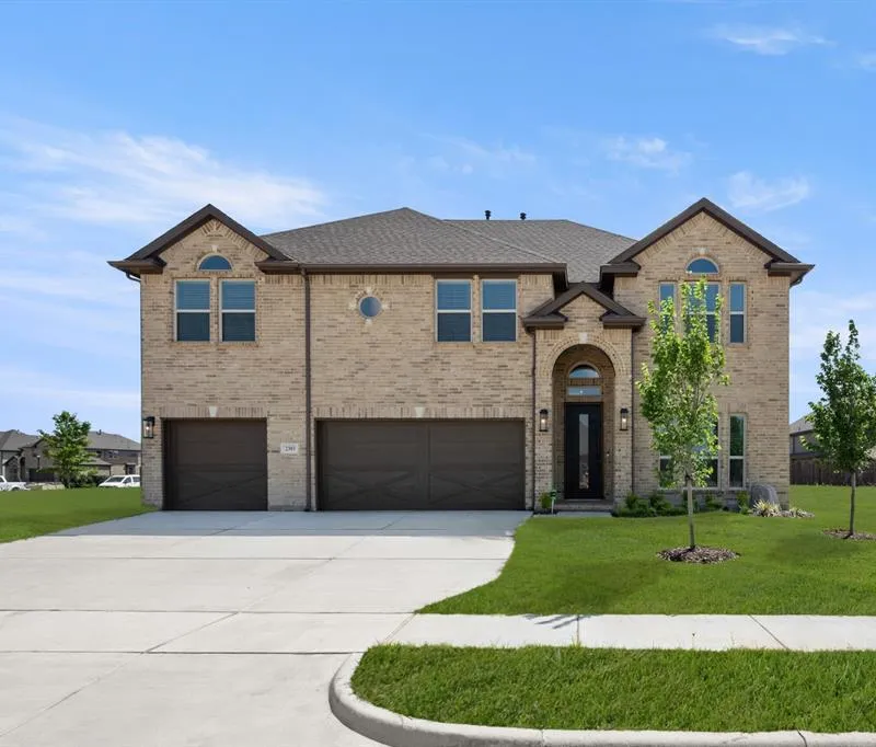 2303 Goldfinch Drive, Mansfield TX 76063