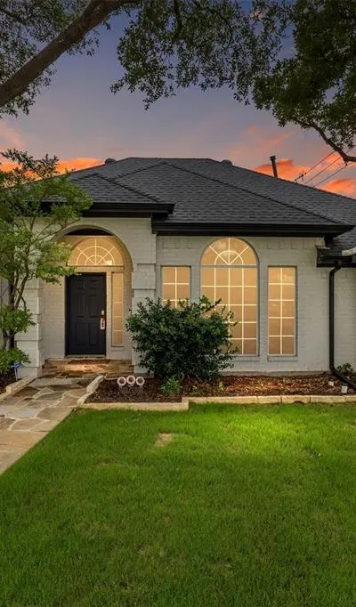 2236 Tanglewood Street, Mesquite TX 75181 - Photo 2