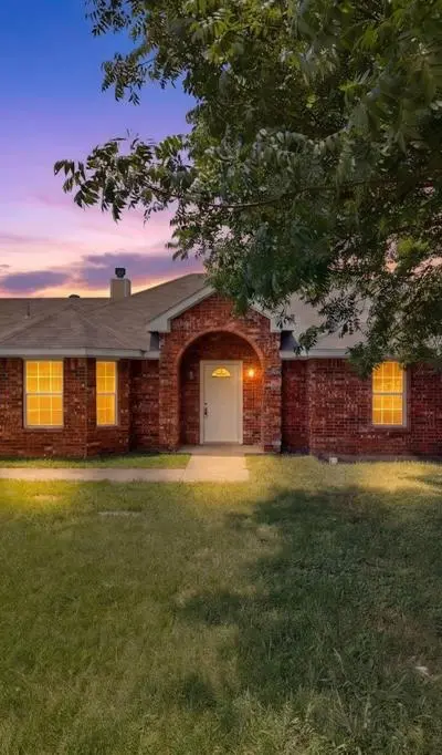 2509 Gerry Way Street, Lancaster TX 75134
