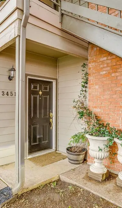 3451 Monticello Park Place, Fort Worth TX 76107
