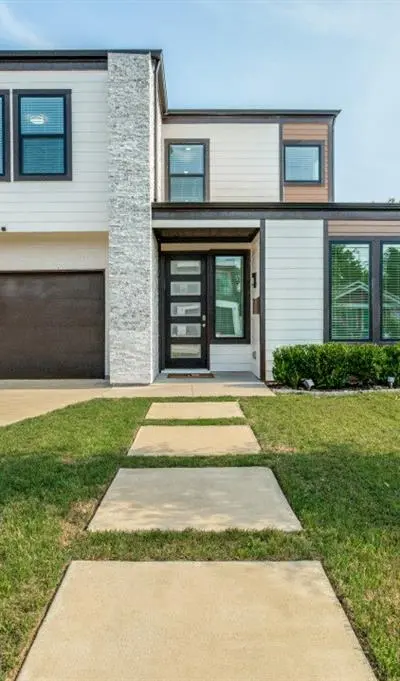 1942 McBroom Street, Dallas TX 75212