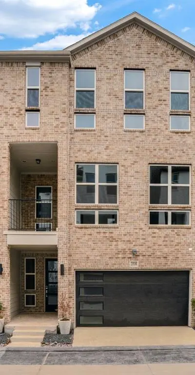 2619 Carmelita Street, Dallas TX 75212
