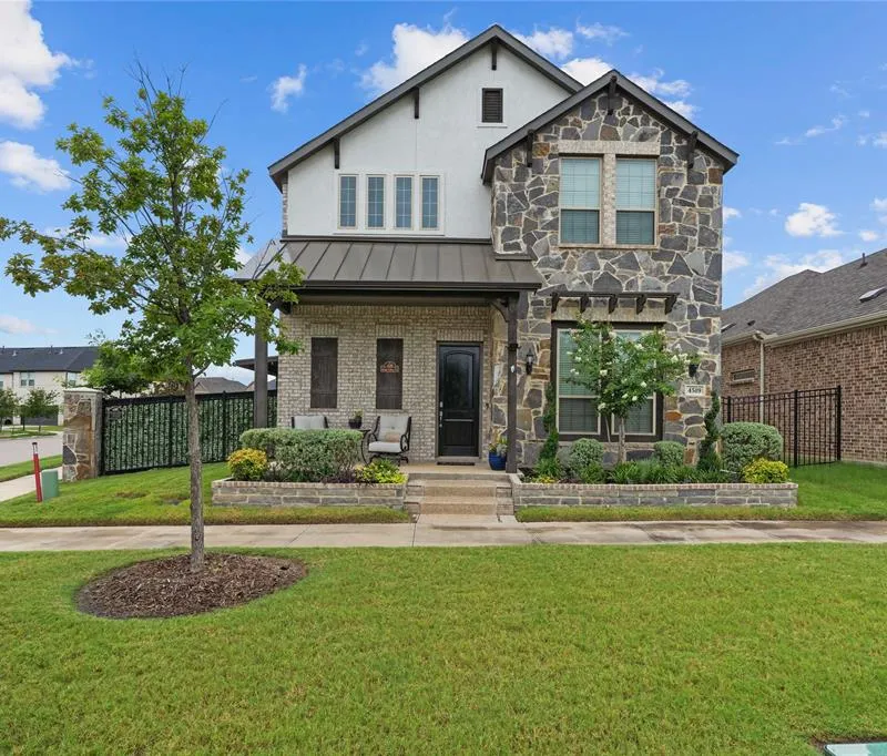 4519 Stone Valley Trail, Arlington TX 76005