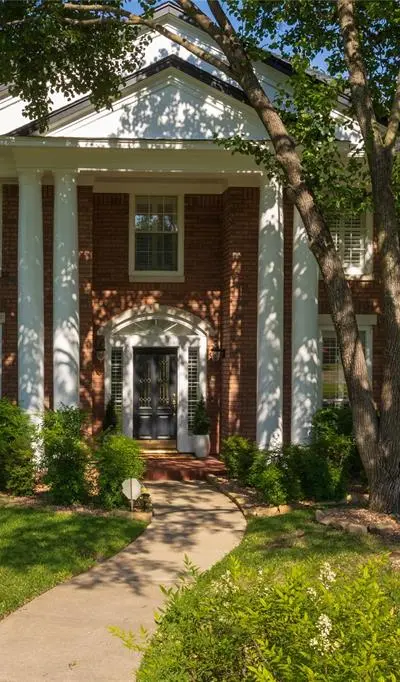 585 Oak Hill Drive, Southlake TX 76092 - Photo 3