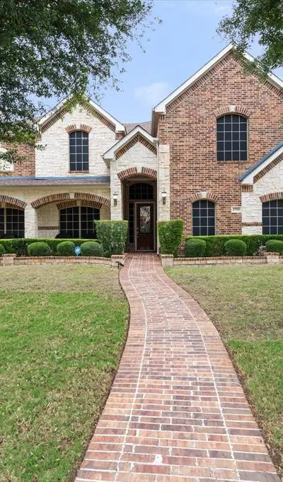 2755 Vela, Grand Prairie TX 75054 - Photo 2