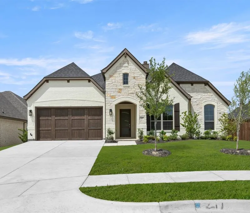 217 Silo Drive, Midlothian TX 76065